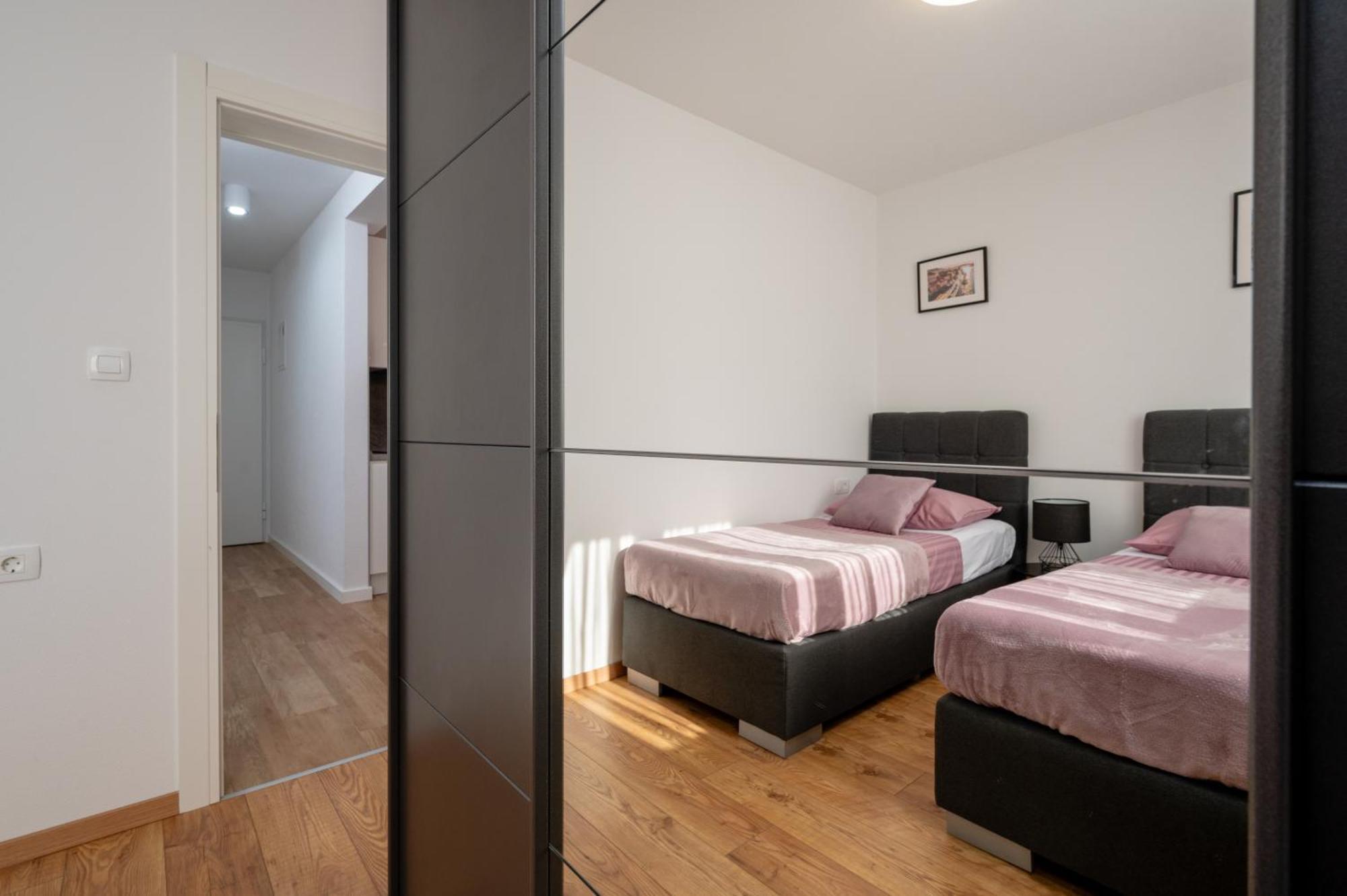 Apartment Ivi Trogir Kültér fotó